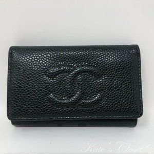 CHANEL Cavier Key Case